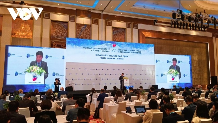 Vietnam calls for dialogue and cooperation to ensure peaceful, stable seas